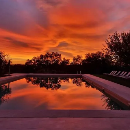 Country house Relais Castelbigozzi *